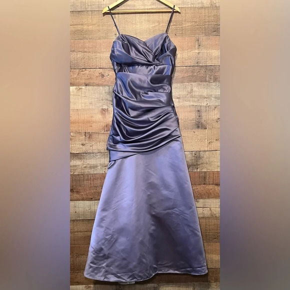 Watters& Watters Formal Bridesmaid Prom Evening Gown Women's sz 8 Fit & Flare - Picture 3 of 7